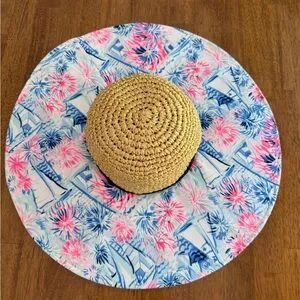 Lilly Pulitzer | Accessories | Nwt Lilly Pulitzer Sun Hat Os  display picture 1